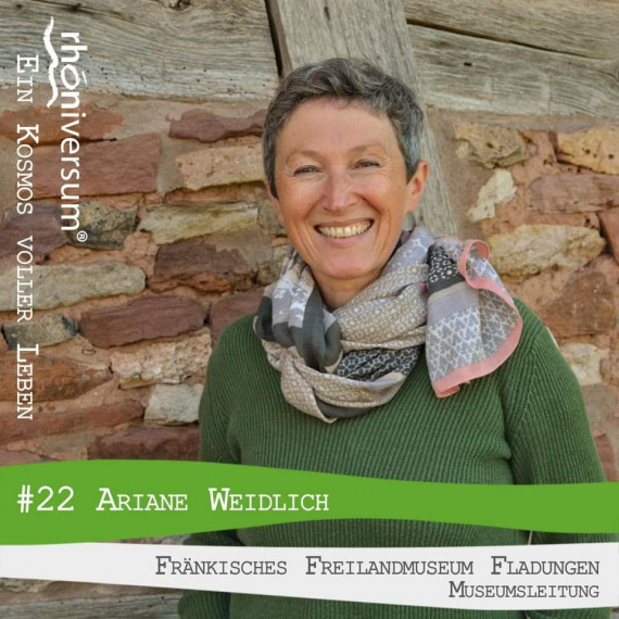 Porträt Ariane Weidlich auf Podcast-Titelbild